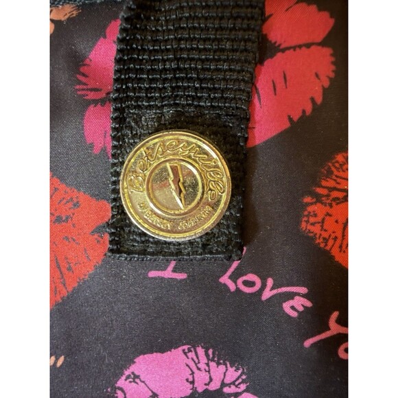 Betsey Johnson Laptop Bag Lips Kisses - Picture 4 of 16